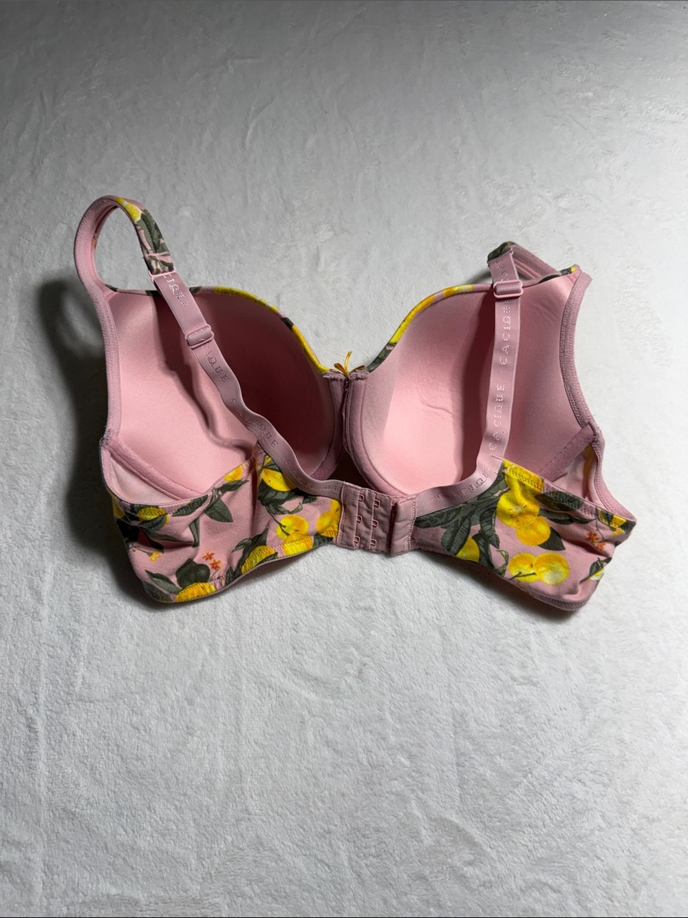 Cacique Pink Lemon-Print Underwire Bra - Picture 3 of 7
